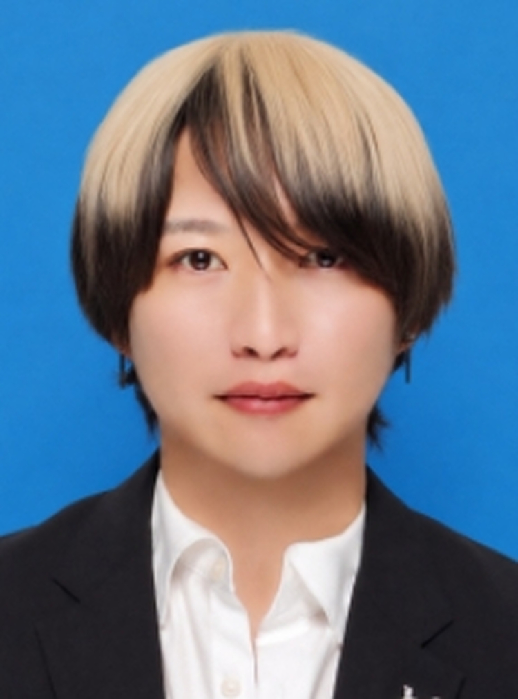 湊音あお